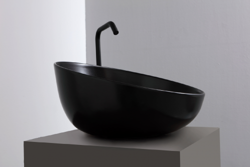 DOME OBLIQUO washbasin 450 x 450 x 240 mm on the board round | Black mattte